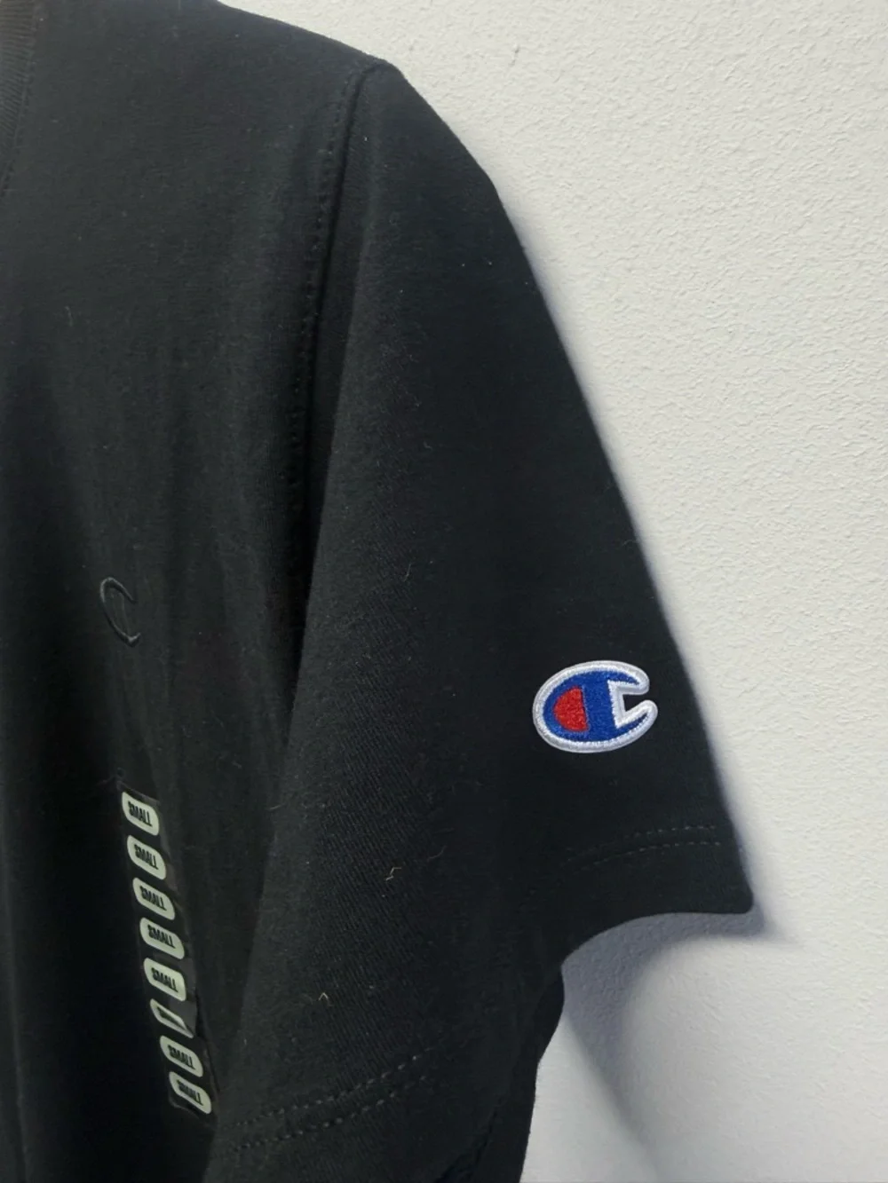 Champion Short Sleeve Crewneck Jersey Black Tee Men’s Small NWT - Picture 2 of 4